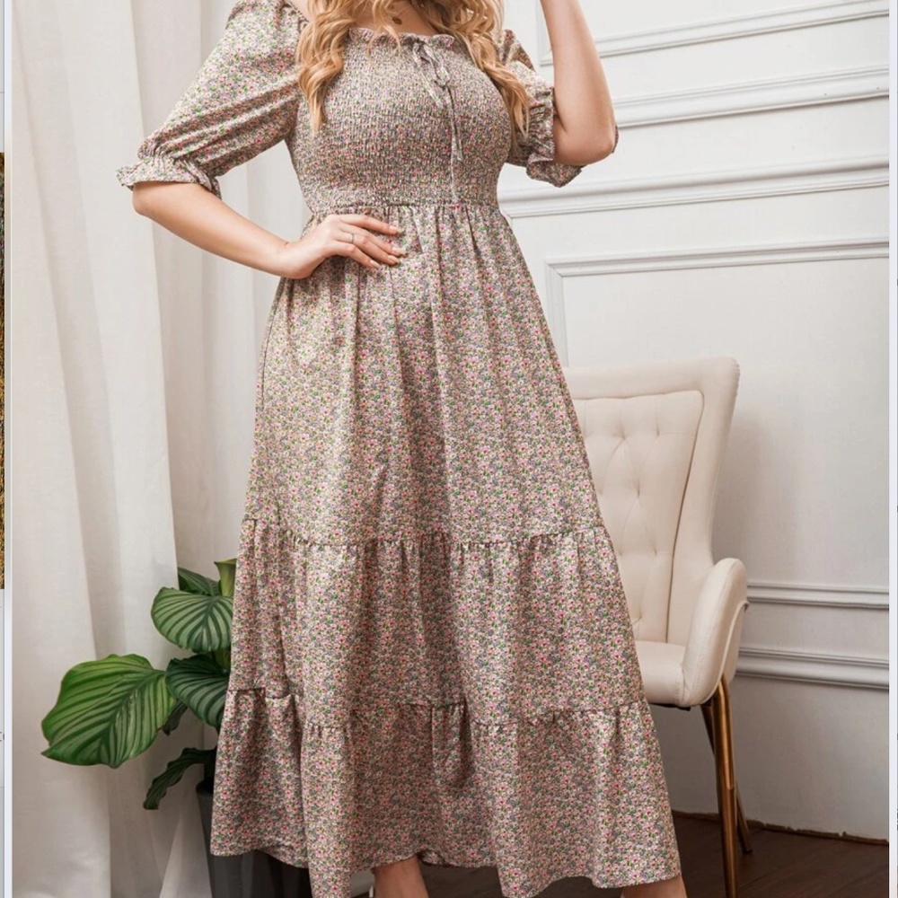 Maxi Cottagecore dress, never worn!
